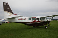 N208AE @ EDMT - Cessna 208B