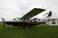 N208AE @ EDMT - Cessna 208B