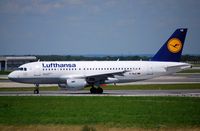 D-AILE @ LOWW - Lufthansa Airbus A319