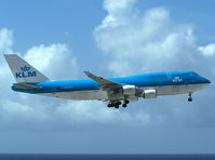 PH-BFN @ TNCC - KLM Boeing 747-406 (26372/969) @ CUR - by John van den Berg - C.A.C