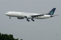 PK-GPA @ YSSY - descending to rwy 16R - by Daniel Vanderauwera