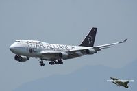 HS-TGW @ VHHH - Thai Airways - by Michel Teiten ( www.mablehome.com )