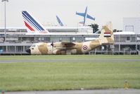 SU-BAR @ LFPB - on transit at Le Bourget - by juju777