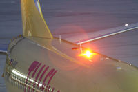 D-AHXC @ SZG - Boeing 737-7K5 - by Juergen Postl