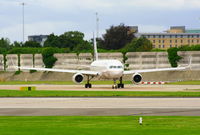 N19117 @ EGCC - Continental - by Chris Hall