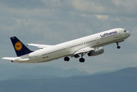 D-AIRC @ VIE - Lufthansa Airbus A321-131