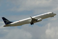 4O-AOB @ VIE - Montenegro Airlines Embraer ERJ-195LR