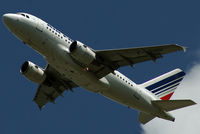 F-GUGH @ VIE - Air France Airbus A318-111