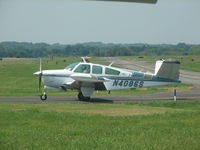 N4086S @ JVU - at Queen City - by tconrad