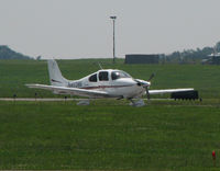 N412MM @ KRDG - at Reading - by tconrad