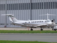 HB-GJP @ LFPB - Beech B300 Super King Air HB-GJP BergAir SA - by Alex Smit