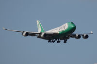 B-2439 @ VIE - Boeing 747-4EVF/ER/SCD - by Juergen Postl