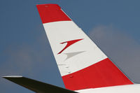 OE-LPA @ VIE - Boeing 777-2Z9 - by Juergen Postl
