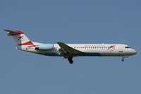 OE-LVI @ VIE - Fokker 100 - by Juergen Postl