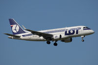 SP-LDH @ VIE - Embraer ERJ-170-100LR - by Juergen Postl