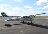 N523ND @ KAXN - 2008 Cessna 172S Skyhawk of University of North Dakota - by Kreg Anderson