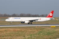 TC-JMF @ VIE - Turkish Airbus A321-211