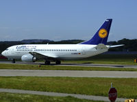 D-ABWH @ EGPH - Lufthansa 2TR taxiing to Runway 06 at EDI - by Mike stanners