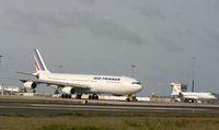 F-GNIF @ TNCM - Back tracking runway 10 - by daniel jef