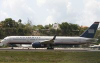 N204UW @ TNCM - taxing to the runway - by daniel jef