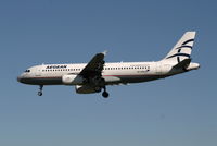 SX-DVN @ EBBR - flight A3 620 is descending to rwy 25L