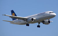 D-AIPB photo, click to enlarge D-AIPB photo, click to enlarge