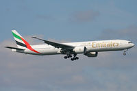 A6-ECH @ EDDF - Emirates Triple Seven short final