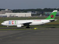 TC-ACU @ EHAM - A300_ACT Cargo