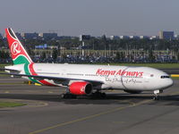5Y-KQT @ EHAM - Kenya B777 heading onto stand