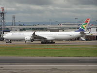 ZS-SNB @ EGLL - Sotuh African starting up