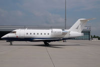 LN-SUN @ VIE - CL 600