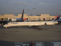 N921DL @ KATL - N921DL at ATL