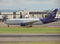 5N-BGG @ EGLL - Bellview going for take-off