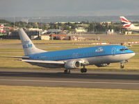 PH-BPC @ EGLL - KLM about to touch down