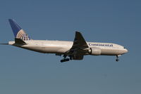 N57016 @ EBBR - flight CO060 is descending to rwy 02 - by Daniel Vanderauwera