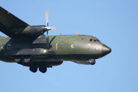 51 09 @ EBBR - Arriving to rwy 02