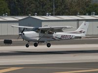 N6017J @ KSMO - N6017J arriving on RWY 21 - by Torsten Hoff
