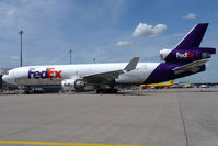 N522FE @ CGN - visitor - by Wolfgang Zilske