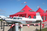 N1142G @ KOSH - Mooney M20J