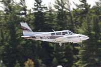 N8756Y @ MGN - Landing RWY 28 - by Mel II