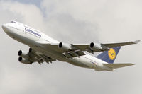 D-ABVK @ EDDF - climb out from EDDF - by FBE