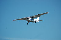 N435SP @ S50 - landing sequence 1 - by Wolf Kotenberg