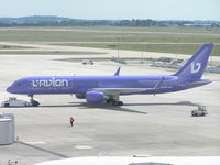 F-HAVI @ LFPO - L'Avion pushing back