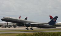 N578UA @ TIST - rotating out of tist - by daniel jef