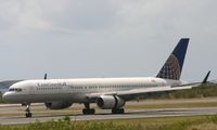 N33132 @ TIST - landing at tist - by daniel jef