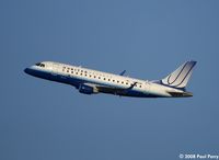 N656RW @ IAD - Busy day at Dulles International