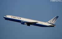 N658UA @ IAD - Seeing a wide array of types in United's Fleet - by Paul Perry