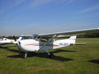 PH-SKN @ EHHV - Hilversum Aerodrome - by Henk Geerlings