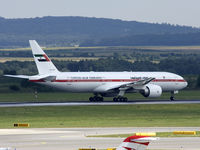 A6-ALN @ VIE - Very rare visitor in Vienna - delivered to United Arab Emirates Amiri Flight in May 2009 - probably this was the first landing of that plane in Austria - by P. Radosta - www.austrianwings.info