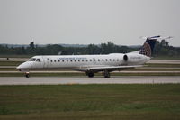 N13913 @ GRR - BTA3037 - KCLE-KGRR - Landing RWY 26L - by Mel II